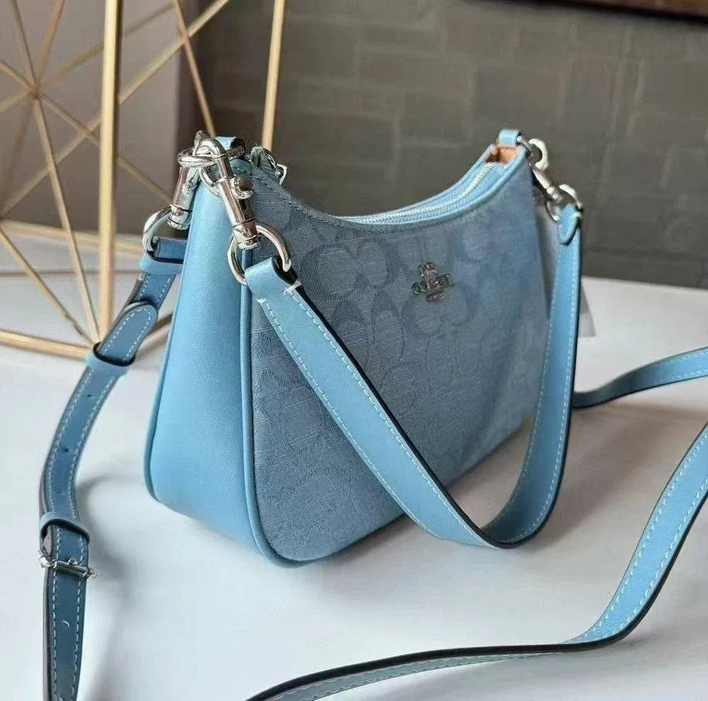 NWT Coach Teri shoulder Bag signature Chambray Light Blue CH139 New Outlet – view 3