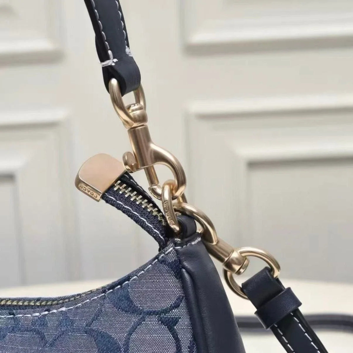 NWT COACH CH139 Teri Shoulder Bag Signature Chambray Blue Outlet – view 4
