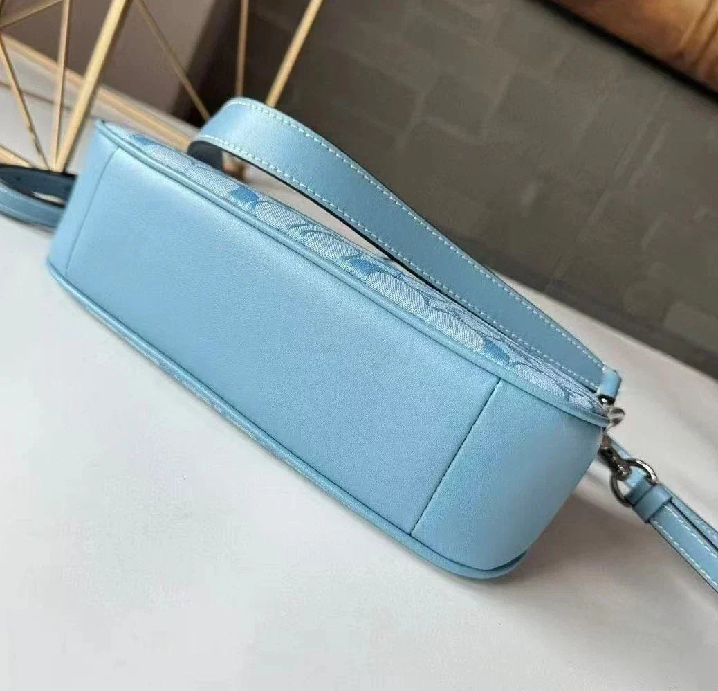 NWT Coach Teri shoulder Bag signature Chambray Light Blue CH139 New Outlet – view 4