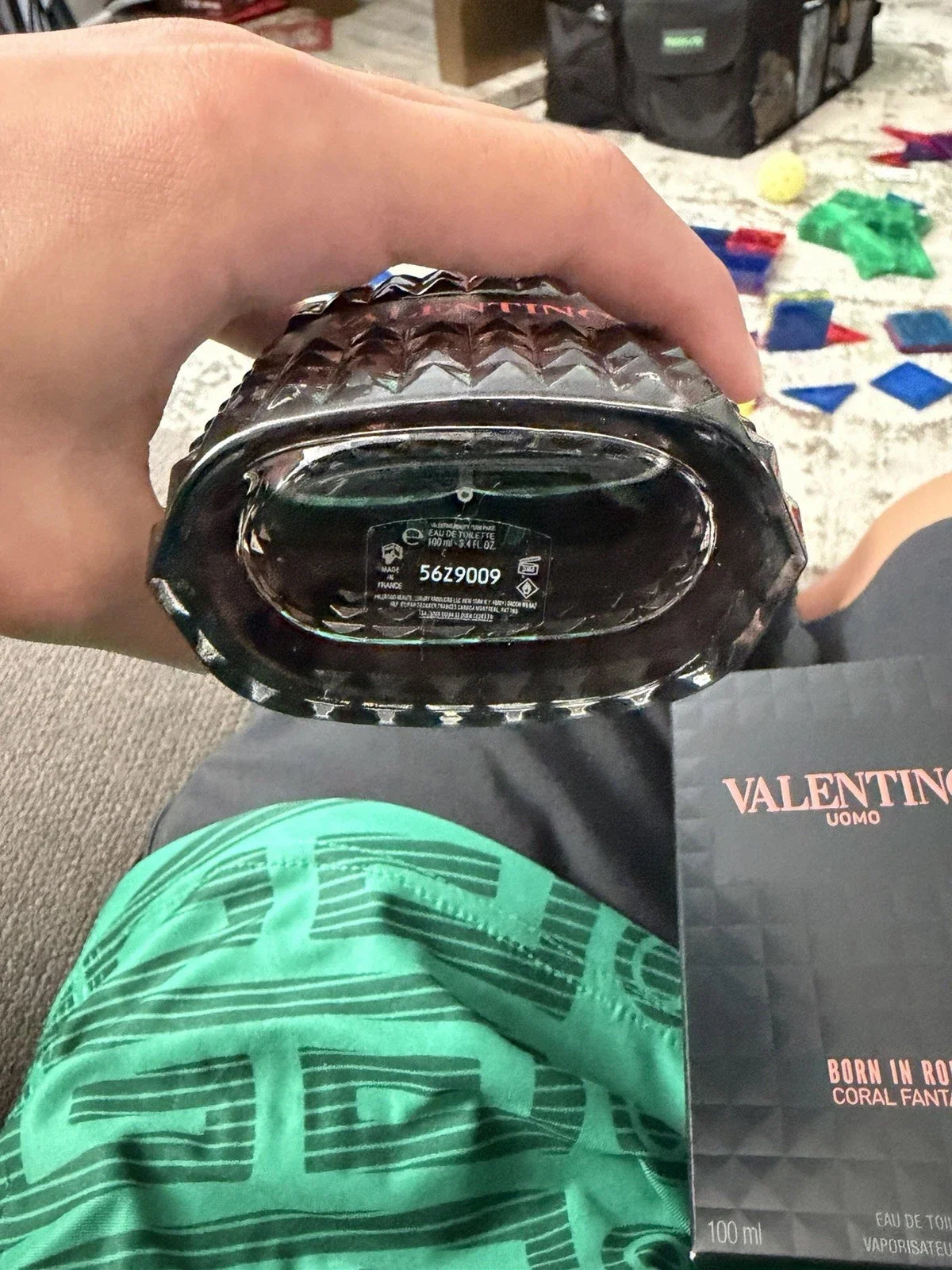 Valentino Born In Roma Uomo Coral Fantasy EDT 100ml – Men’s Fragrance – view 3